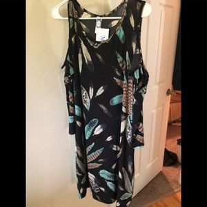 Knee length feather print dress